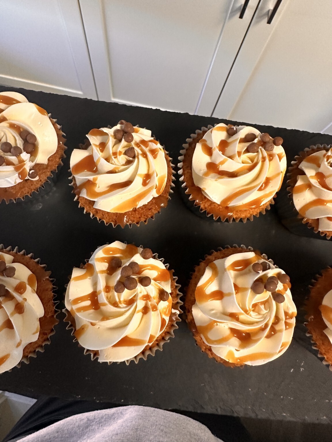 Caramel cupcakes